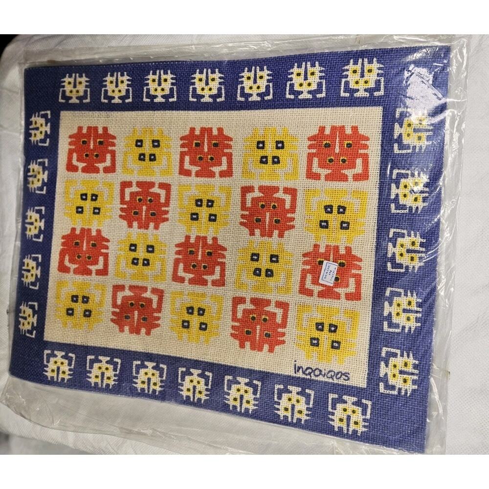 Vtg Set 8 Vinyl Weave Placemats Bright Coloful Native Look Pattern Easy Clean